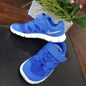 Kid nike  size 10 & 8